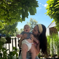 Rosie profile picture