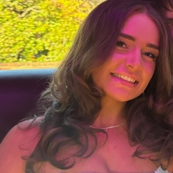 Annie profile picture