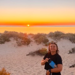 Leah profile picture