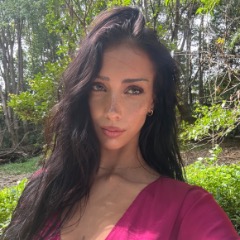 Lyric profile picture