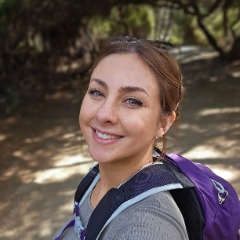 Lara profile picture