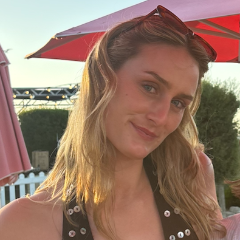 Chloe profile picture