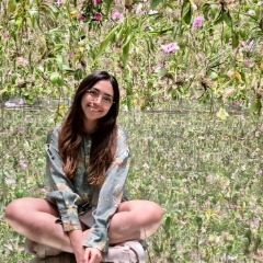 Laura profile picture