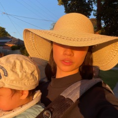 ROU YI profile picture