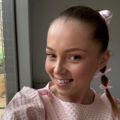 Sophie profile picture