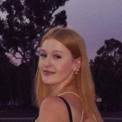 Ellie profile picture