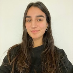 Angela profile picture
