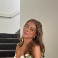 charlize profile picture