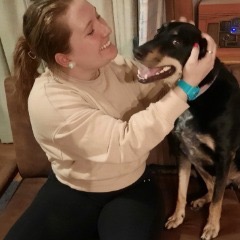 Emily profile picture