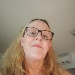 babysitter near me Amanda