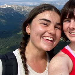 Alexandra profile picture