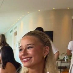 zoe profile picture