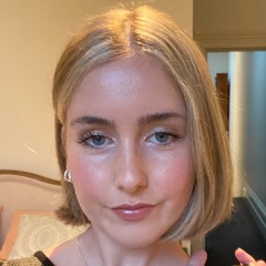 Claire profile picture