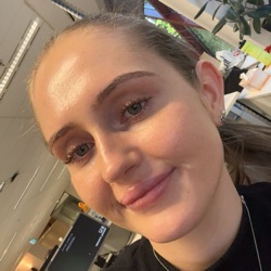 Amelia profile picture