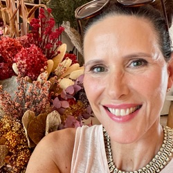 Sari profile picture