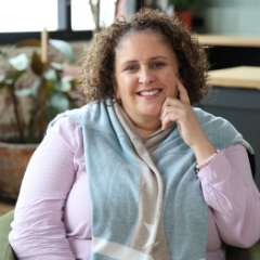 Suzanne profile picture