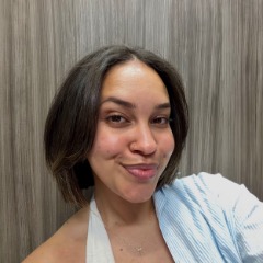 Tia profile picture