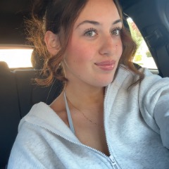 Lily profile picture