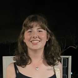 Angelina profile picture