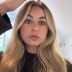 Frankie profile picture