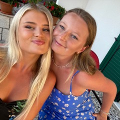 emily profile picture