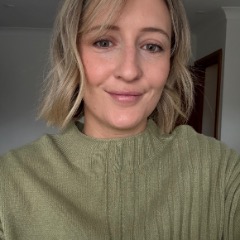 Emily profile picture