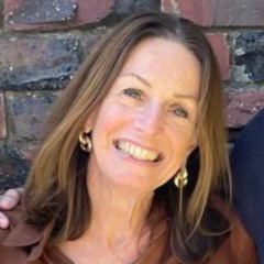 Elizabeth profile picture