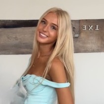 Summer profile picture