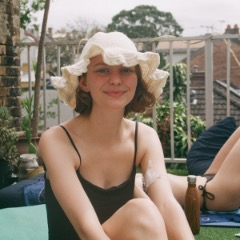 Lucy profile picture