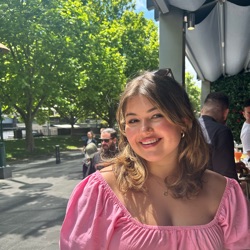 Madeline profile picture