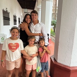 Clara profile picture