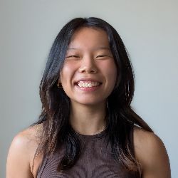 Lucy profile picture
