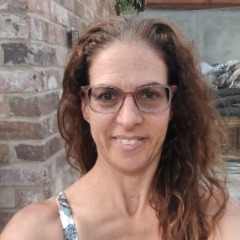 I need a nanny Severine