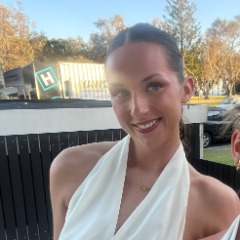 Julia profile picture