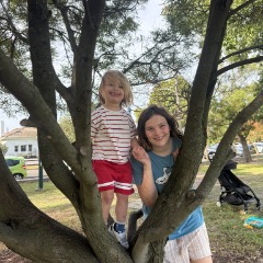 Ellie profile picture