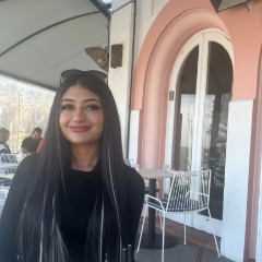 Sarah profile picture