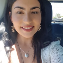 Elena profile picture