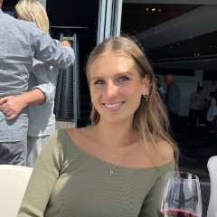 Ella profile picture