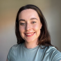 Laura profile picture
