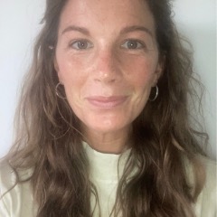 Claire profile picture