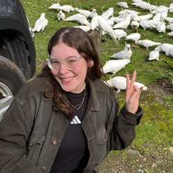 Laura profile picture