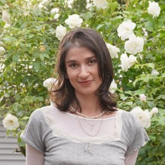 sarah profile picture