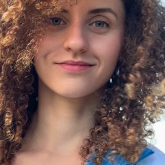 Julia profile picture