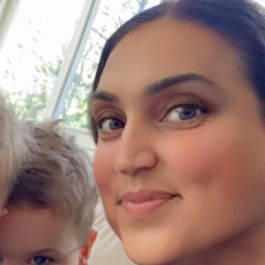 toni profile picture