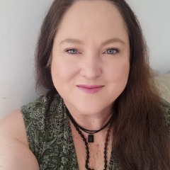 Angela profile picture