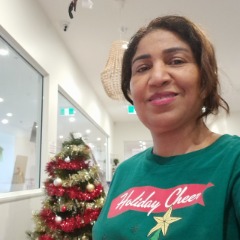 Mahnaz profile picture