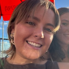 Lucy profile picture