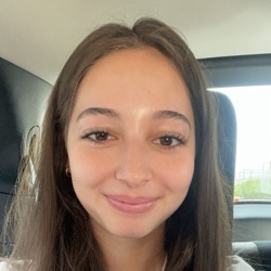 Alyssa profile picture