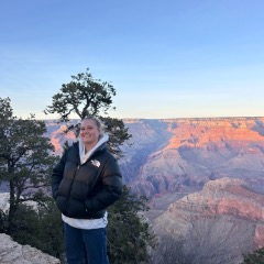 Lily profile picture