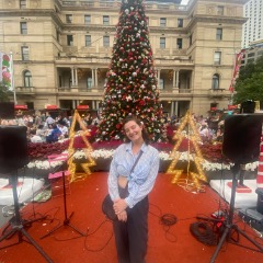 Mila profile picture